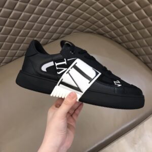 Valentino Low-top Calfskin Vl7n Sneaker With Bands for Man in Black - Image 2