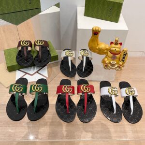 Gucci GG Logo Thong Slide Sandals - Image 2