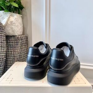 Alexander McQueen White Black Snake Oversized Casual Sneakers - Image 3