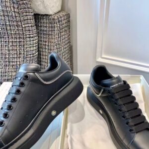 Alexander McQueen White Black Snake Oversized Casual Sneakers - Image 6