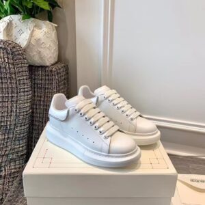 Alexander McQueen White Black Snake Oversized Casual Sneakers - Image 14