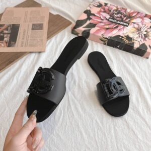 Dolce&Gabbana Bianca Interlock Beachwear Sliders Sandal for Women - Image 2