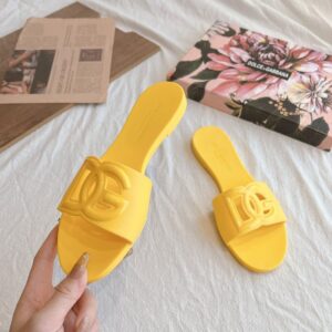 Dolce&Gabbana Bianca Interlock Beachwear Sliders Sandal for Women - Image 12