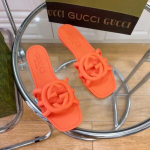 Gucci Women's Interlocking G Slide Jelly Sandal - Image 10