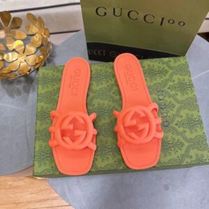 Gucci Women's Interlocking G Slide Jelly Sandal - Image 9