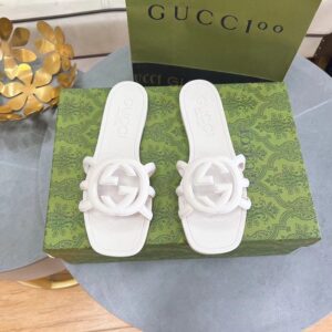 Gucci Women's Interlocking G Slide Jelly Sandal - Image 3