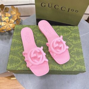 Gucci Women's Interlocking G Slide Jelly Sandal - Image 13